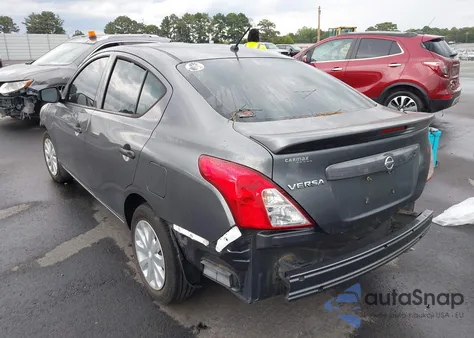 2018 Nissan Versa 1.6 S+ z USA, uszkodzony, nr VIN 3N1CN7AP1JL805077